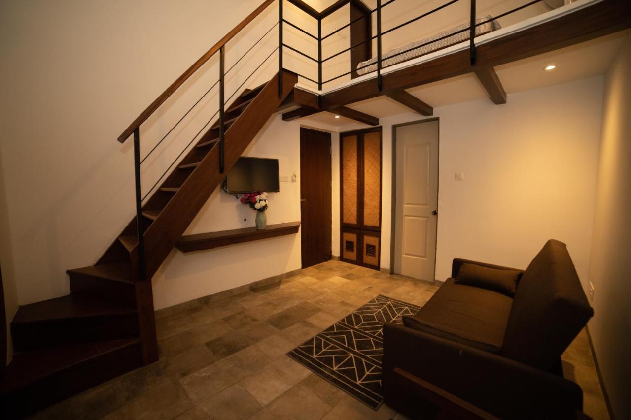 Half Hotel Калангут Экстерьер фото