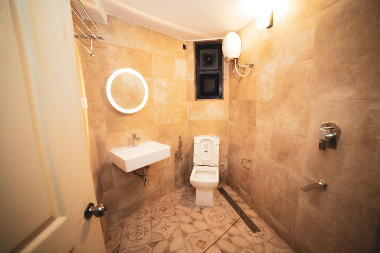 Half Hotel Калангут Экстерьер фото