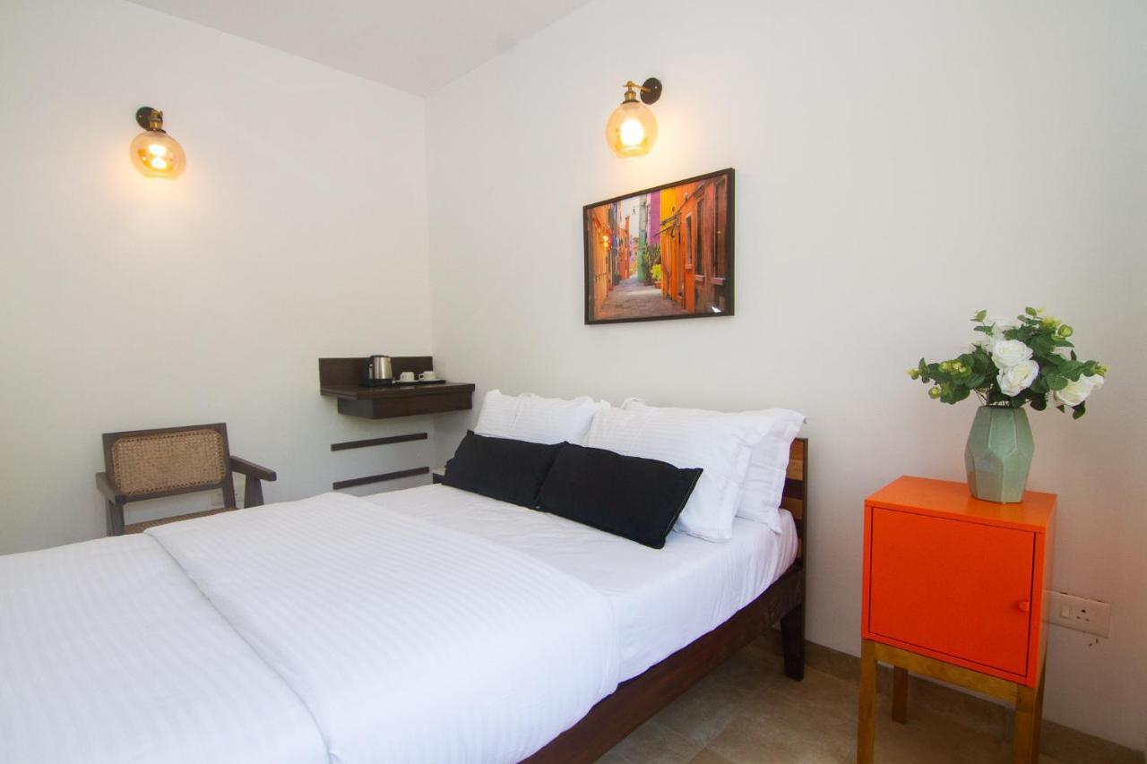 Half Hotel Калангут Экстерьер фото