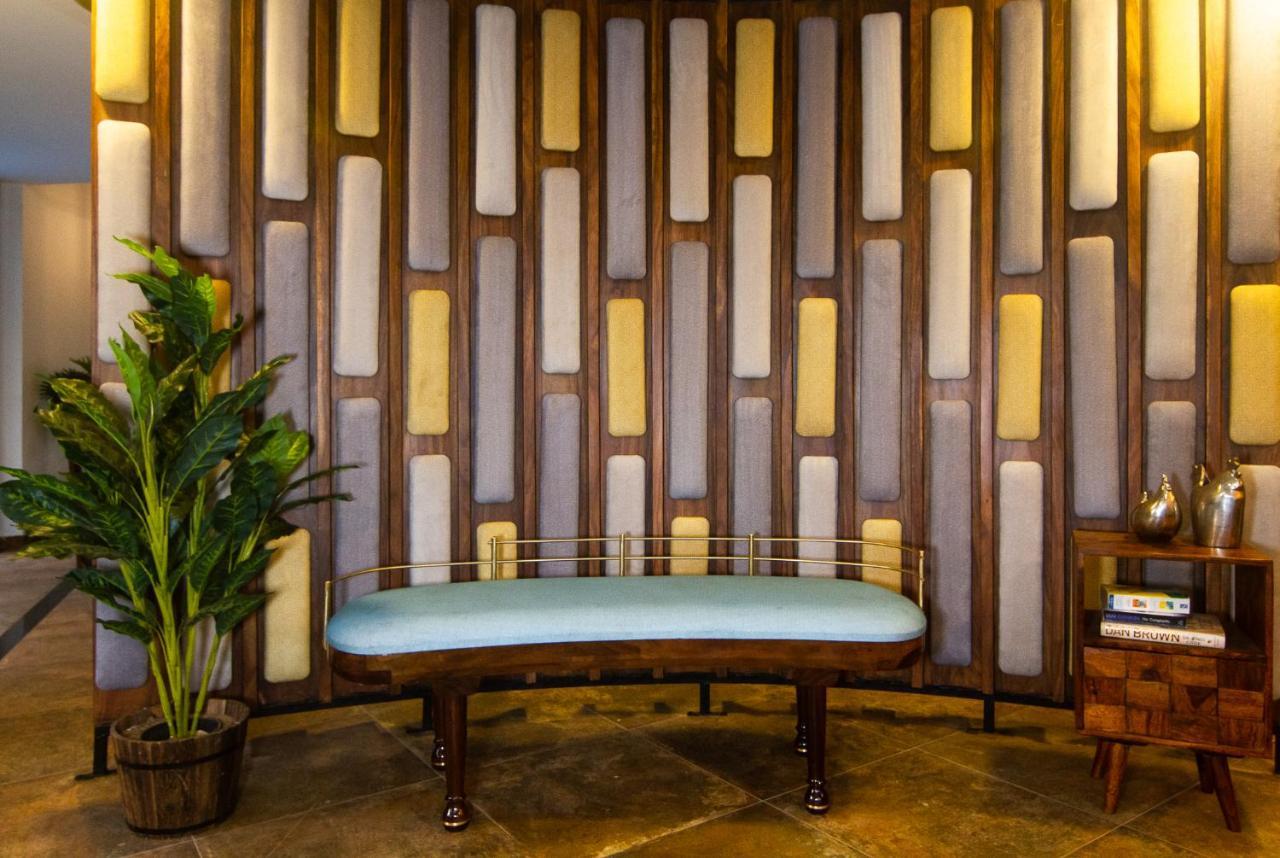 Half Hotel Калангут Экстерьер фото